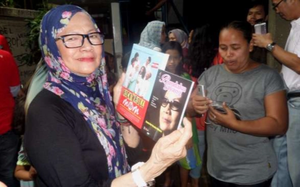 Thumbnail Berita - Slank Berduka, Bunda Iffet Meninggal Dunia
