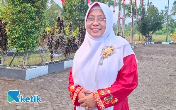 Thumbnail Berita - Hanya Tiga Legislator Hadiri Upacara Penurunan Bendera HUT ke-80 RI di Halmahera Selatan