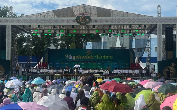 Thumbnail Berita - Sukses Mitigasi! 107 Ribu Jemaah Padati Malang, Puncak 1 Abad NU Tetap Lancar Tanpa Macet