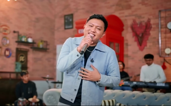 Denny Caknan: Raja Koplo yang Tak Tergantikan