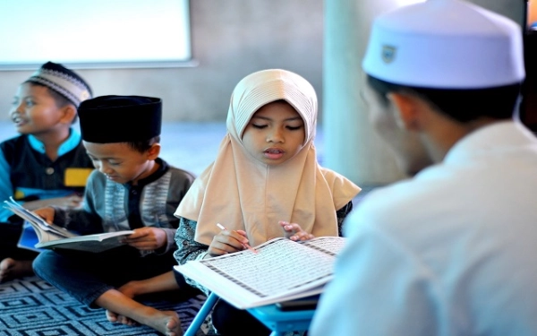 Thumbnail Pemkab Abdya Buka Lowongan Kerja, Lulusan Dayah Diajak Jadi Pengajar, Ini Syaratnya