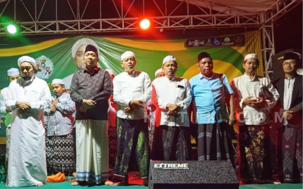 Thumbnail Berita - Awal 2026: Wisata Beach Forest Bersholawat, Doa Bersama untuk Keselamatan Lingkungan dan Bangsa