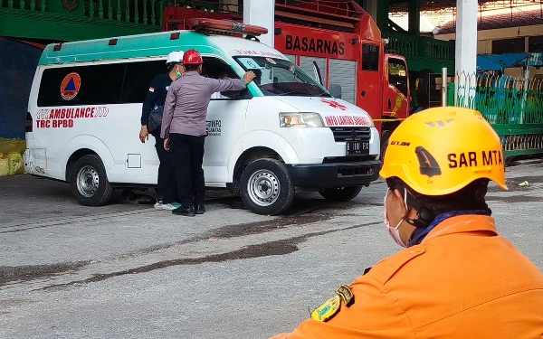 Thumbnail Berita - Data BNPB Insiden Al Khoziny! Korban Meninggal Dunia Jadi 14 Orang, 49 Santri Masih Dicari