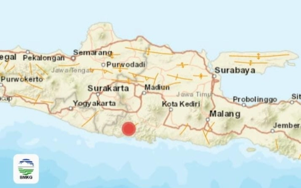 Thumbnail Berita - Gempa 5,5 Guncang Pacitan Pagi Ini, Warga Panik Berlarian