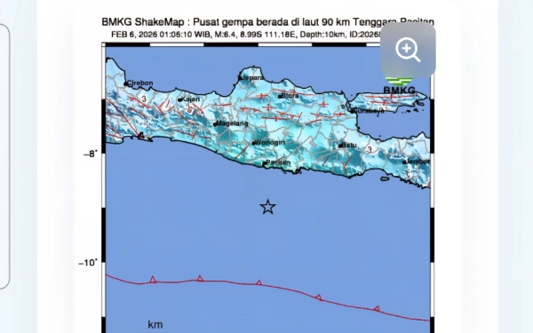 Thumbnail Berita - Warga Panik! Gempa Bumi Pacita Dirasakan Hingga Surabaya