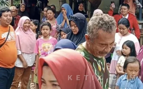 Thumbnail Berita - Pengurus CFD Situbondo Peduli, Salurkan Bantuan  dan Lakukan Trauma Healing untuk Korban Banjir Besuki