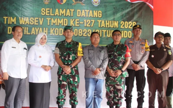 Thumbnail Berita - Ini Kata Tim Wasev Ketika Tinjau Pelaksanaan TMMD Ke-127 Kodim 0823 Situbondo di Dusun Plampang