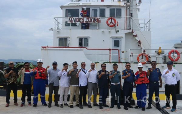 Thumbnail Berita - Kembalikan Kejayaan Masa Lampau, Pelabuhan Panarukan Situbondo Siap Sandar Kapal Kapal Besar