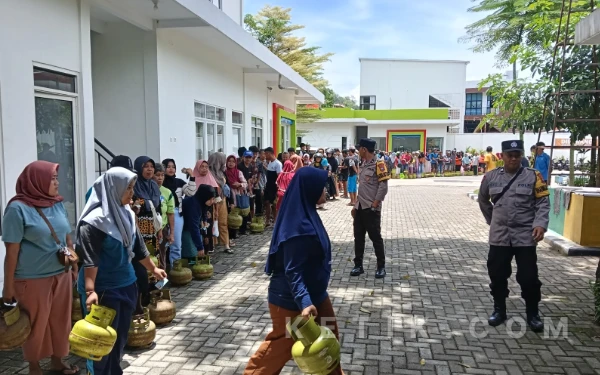 Thumbnail Berita - Pertamina Klaim Kelangkaan LPG 3 Kg di Pacitan Bukan Karena Pasokan, Ini Biangnya