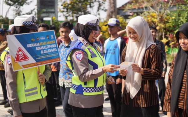 Thumbnail Berita - Polres Malang Catat 6.988 Pelanggaran Selama Operasi Patuh Semeru 2025