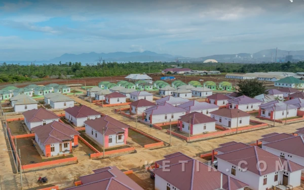 Thumbnail Berita - Permukiman Baru Desa Kawasi Sediakan Air Bersih dan Listrik 24 Jam