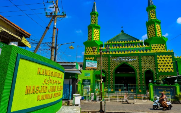 Thumbnail Berita - Bupati Sidoarjo Subandi Ingin Kembangkan Jalan Gajah Mada, Potensi Ekonomi dan Wisata Sangat Besar