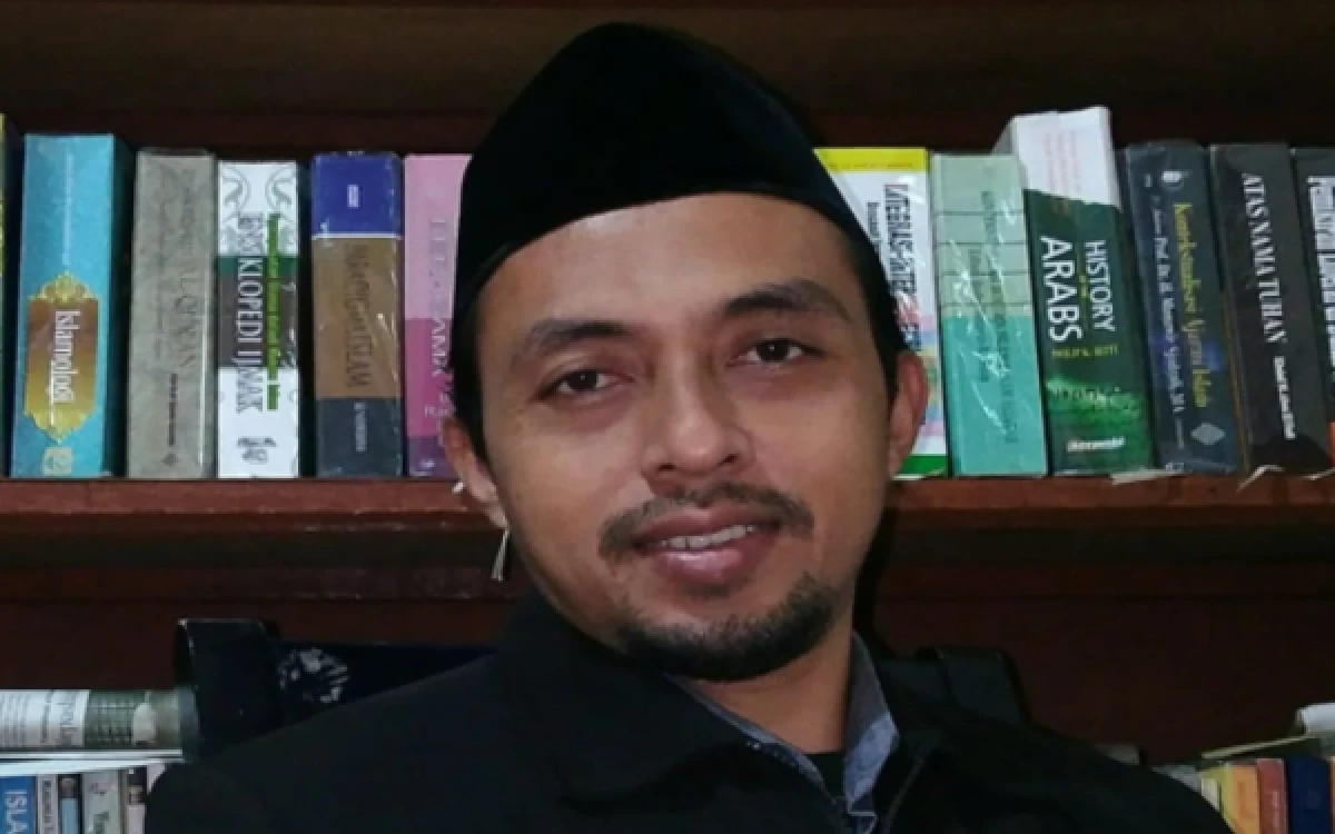 Thumbnail Berita - Pesantren di Tengah Badai Post-Truth: Krisis Moral dan Rekonstruksi Otoritas Kiai