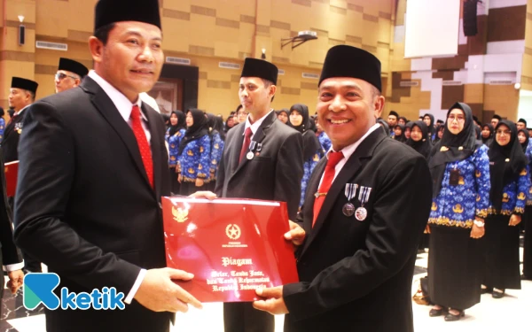 Thumbnail Berita - Berkaca dari OTT tentang Jual-Beli Jabatan di Ponorogo, Ini Peringatan dari Bupati Sidoarjo Subandi