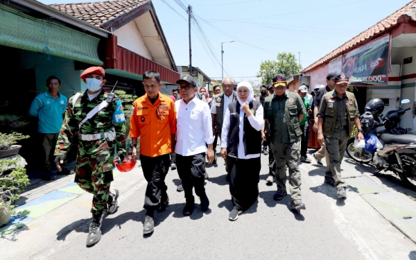 Thumbnail Berita - Evakuasi Ponpes Al Khoziny! BNPB: Sudah Tidak Ada Tanda Kehidupan, Keluarga Ikhlas