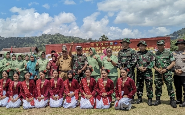 Thumbnail Berita - Buka TMMD ke-126 di Lebakharjo, Bupati Malang: Bukti Nyata Sinergi TNI-Pemda Bangun Desa Terpencil