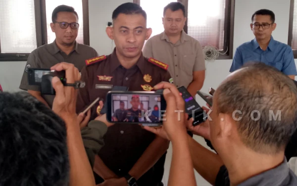 Thumbnail Berita - Siap-siap! Kejari Segera Tetapkan Tersangka Korupsi Dana Hibah KONI Kabupaten Malang