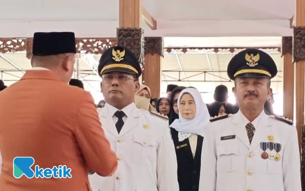 Thumbnail Berita - Resmi Jabat Camat Asembagus, Faishol Afandi Siap Geber 11 Program Prioritas Situbondo