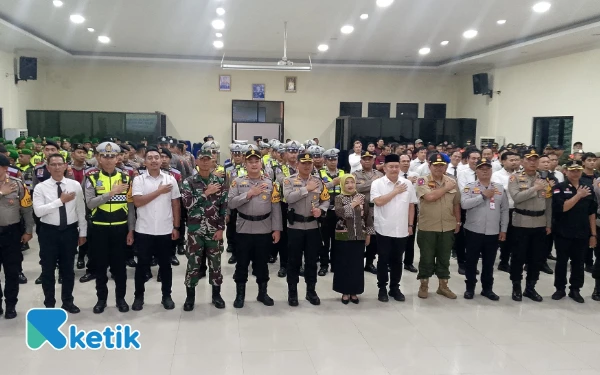 Thumbnail Berita - Mari Berempati, Kapolres Malang Ajak Warga Ganti Pesta Tahun Baru dengan Doa Bersama