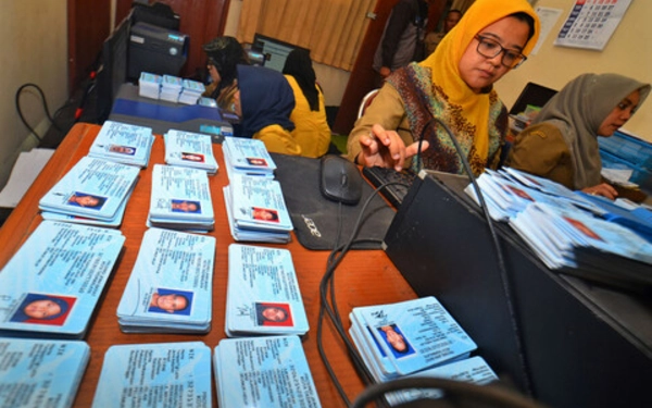 Thumbnail Berita - Jangan Mau Kalau Masuk Gedung Dimintai KTP dan Difoto, Melanggar Undang-Undang PDP!