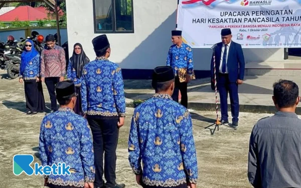 Thumbnail Berita - Bawaslu Halsel Peringati Hari Kesaktian Pancasila, Teguhkan Komitmen Kawal Demokrasi