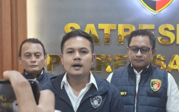 Thumbnail Berita - Pasangan Suami Istri Nikah Siri Ditangkap Polisi Sampang, Ini Penyebabnya