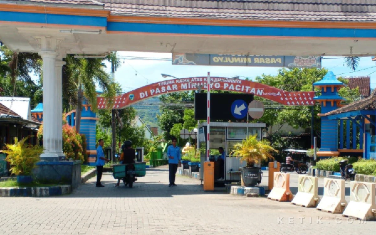 Thumbnail Berita - LHP Sudah Terbit, Sanksi Enam Petugas Retribusi Pasar Minulyo Pacitan Masih Belum Jelas