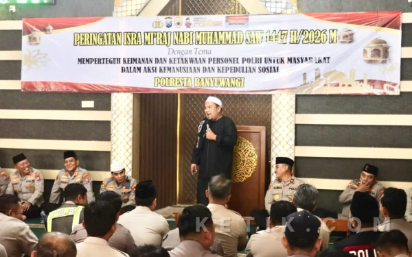 Thumbnail Berita - Polresta Banyuwangi Gelar Isra Mikraj, Dorong Personel Humanis dan Berintegritas