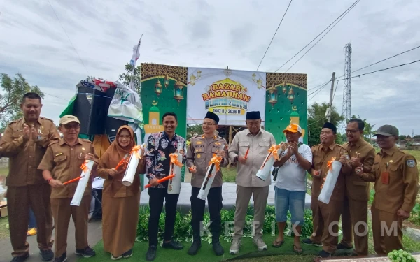 Thumbnail Berita - Bazar Ramadan Burnik City Dibuka Bupati dan Kapolres Situbondo