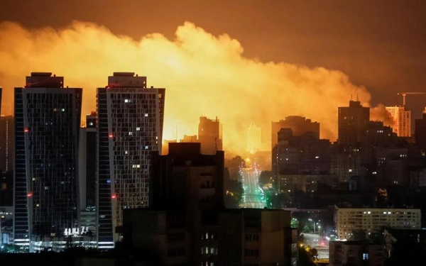 Thumbnail Berita - Rusia Kirim Serangan Terbesar ke Ukraina, NATO Respons dengan Jet Tempur