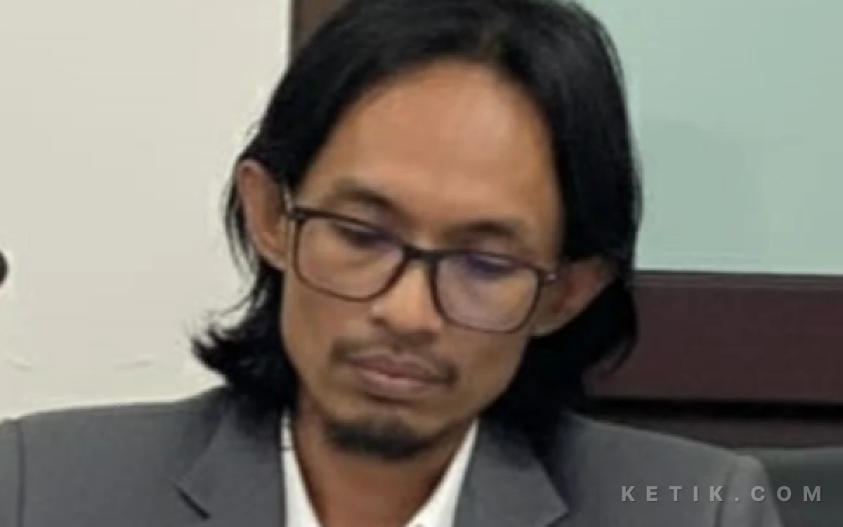 Thumbnail Berita - Wacana Larangan Pelajar Naik Motor di Situbondo Dinilai Buru-buru, Ini Kata Pemerhati