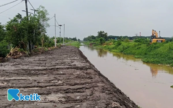 Thumbnail Berita - Cegah Banjir di Sidoarjo, Bupati Subandi Perintah Gencarkan Normalisasi Sungai