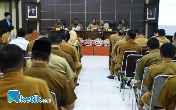 Thumbnail Berita - Pemkab Sidoarjo Desak Kades dan Lurah Segera Bentuk Koperasi Desa Merah Putih