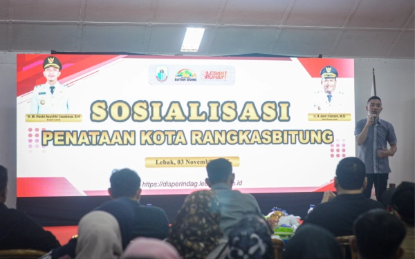 Thumbnail Berita - Pemkab Lebak Mulai Penataan Kota Rangkasbitung, Pedagang Kaki Lima Dipindahkan ke Pasar Semi Narimbang Mulya