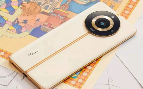 Mau Cari Ponsel Midrange? Coba Realmee 11 Pro