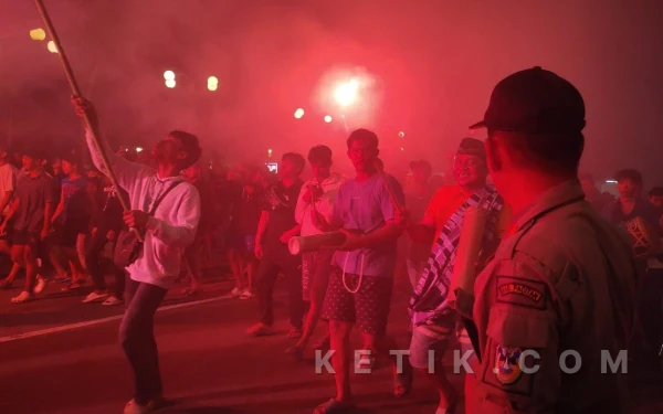 Thumbnail Berita - Berlangsung Tertib, Rontek Gugah Sahur di Pacitan Dijaga Ketat Personel Gabungan