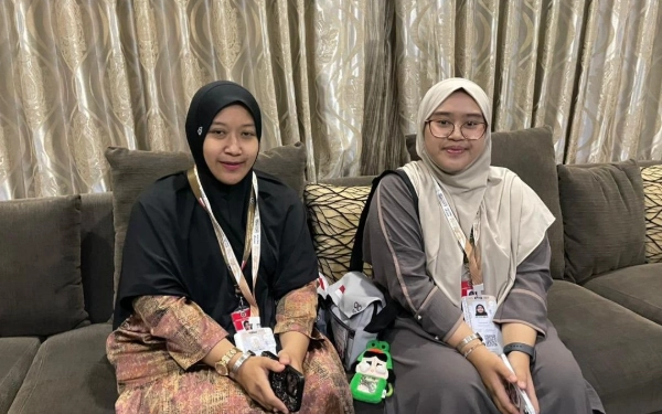 Thumbnail Berita - Aysilla Naila Sari Siswi 15 Tahun Asal MTsN 1 Kota Malang Jadi Jemaah Haji Termuda, Jalani Ujian Sekolah di Tanah Suci