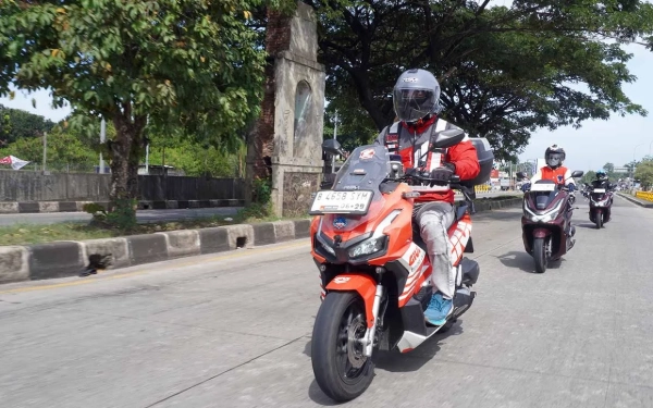 Thumbnail Berita - Mudik Naik Sepeda Motor, Ini 5 Tips Aman Berkendara dari Instruktur Safety Riding Honda