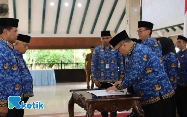 Thumbnail Berita - Hadiri Pelantikan PAW Pengurus Korpri, Bupati Malang Tegaskan Pesan Mengabdi Tanpa Pamrih