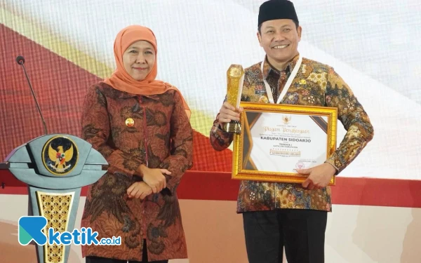 Thumbnail Berita - Dipimpin Bupati Subandi, Sidoarjo Melejit Jadi Kabupaten Terbaik Pertama dalam Pembangun Daerah