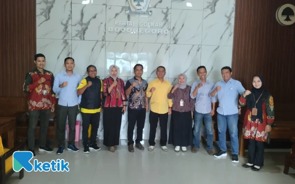 Thumbnail Berita - Setelah Musda, Data Kepengurusan Partai Golkar Diperiksa Bawaslu Bojonegoro