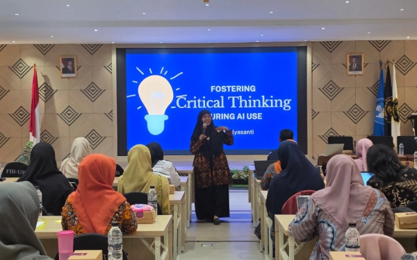 Thumbnail Berita - AI dan Budaya Lokal: FIB UB Dorong Guru Bahasa Inggris Kembangkan Berpikir Kritis dan Kreatif di Era Digital