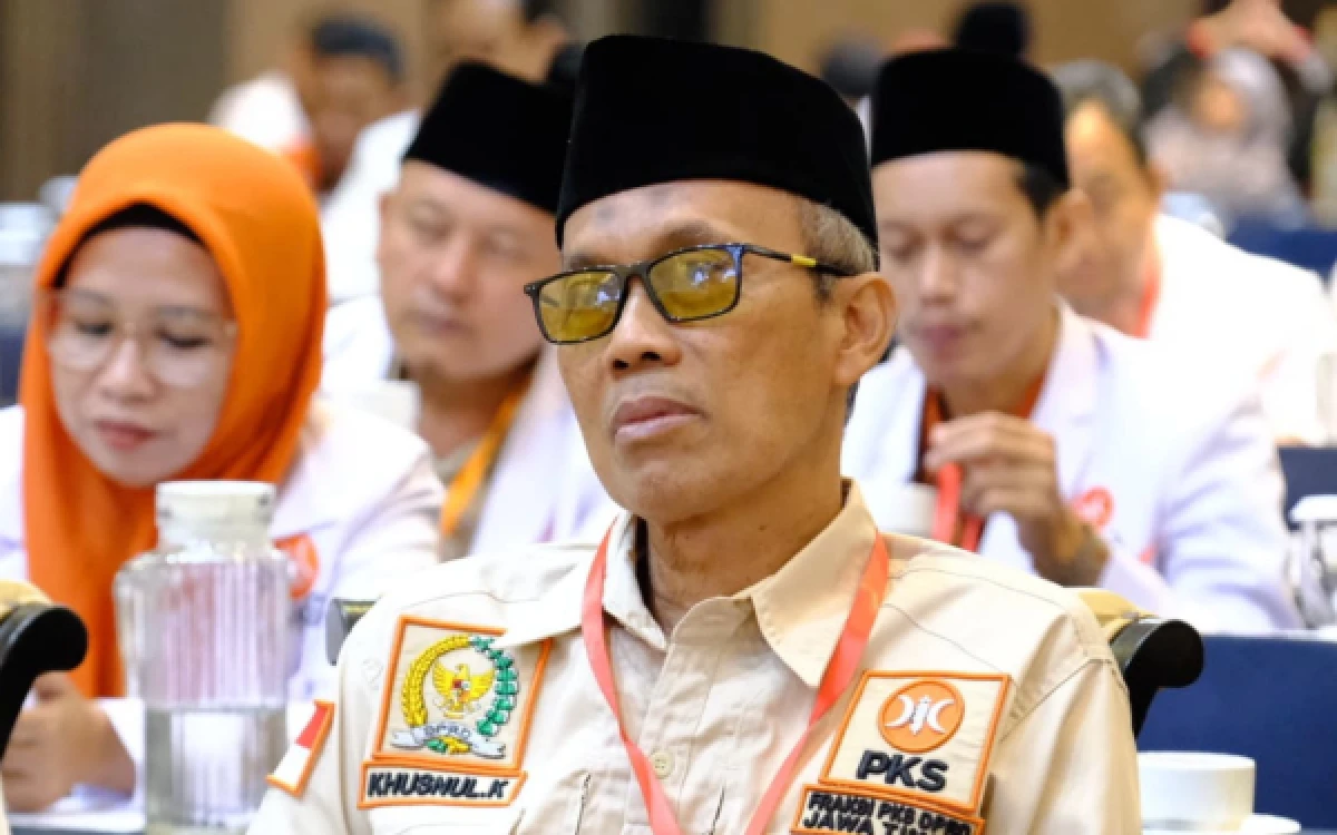 Thumbnail Berita - Suplay Air Tersendat, Anggota DPRD Jatim Minta Perumdam Tirta Mahameru Kontrol Jaringan Utama