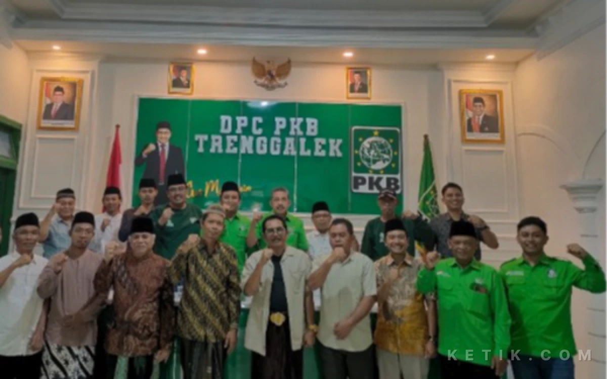 Foto Suasana lauching hari fraksi di kantor DPC PKB Trenggalek, Jumat 1 Mei 2026 (foto: Agus Riyanto/Ketik.com)