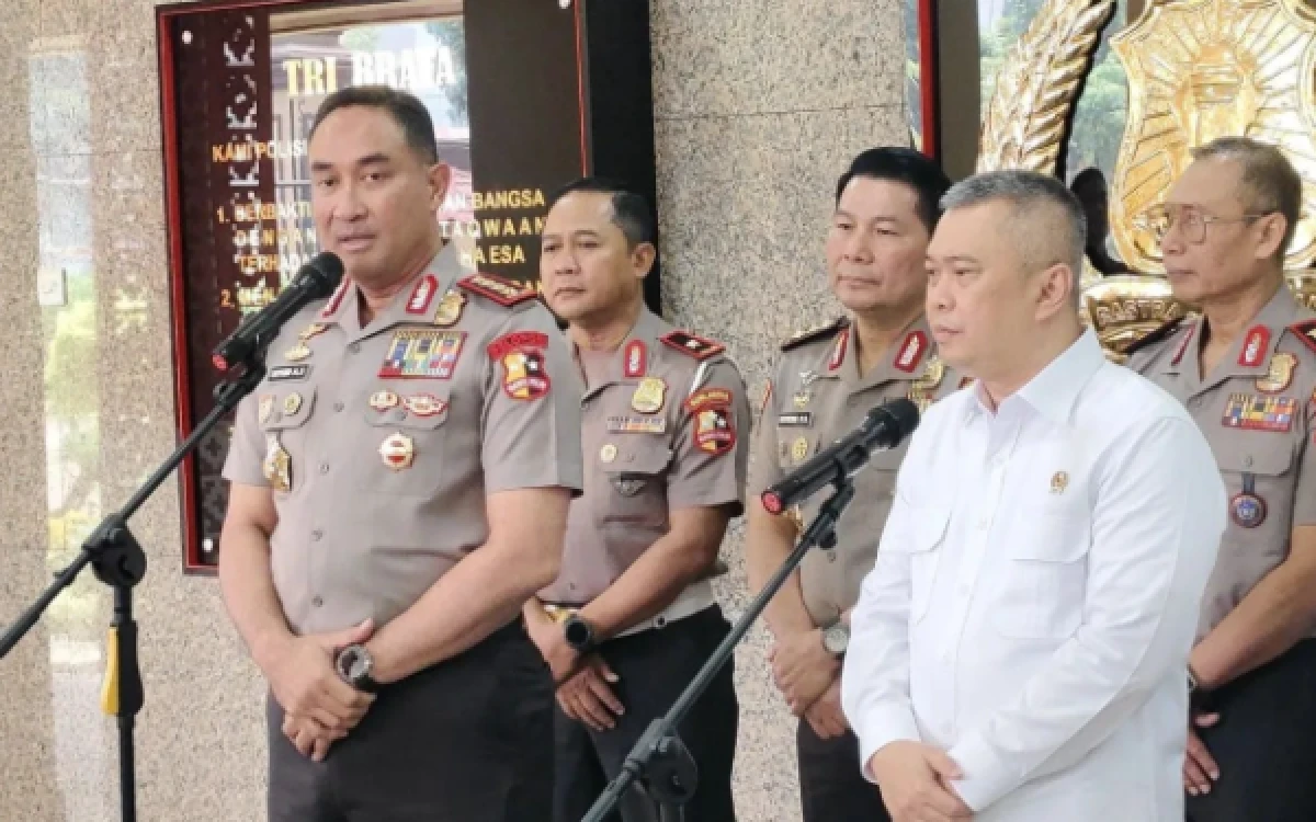 Thumbnail Berita - Kapolri Terima Kunjungan Menteri Perhubungan, Perkuat Sinergi Pengamanan Nataru