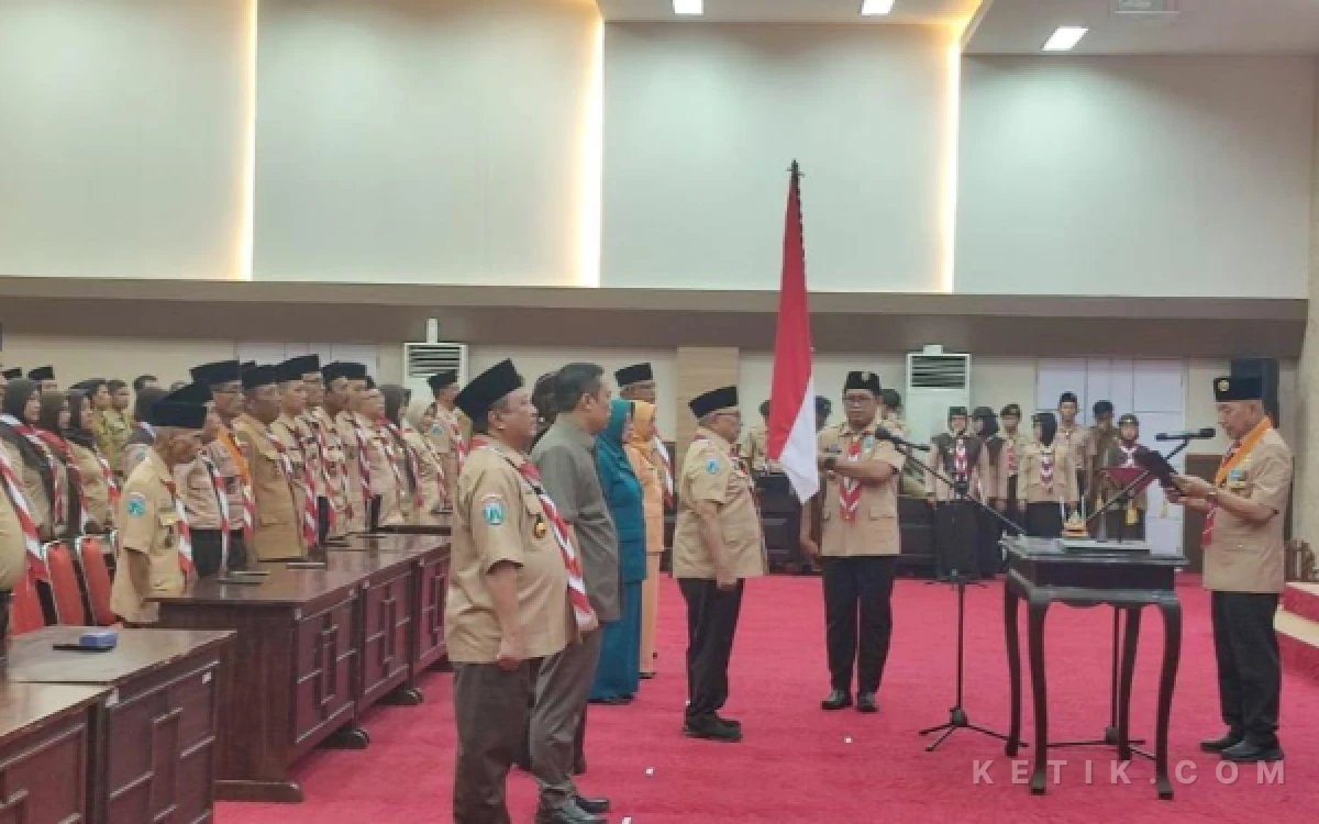 Thumbnail Berita - Rijanto Resmi Nahkodai Mabicab Pramuka Kabupaten Blitar, Kwarda Jatim Tekankan Penguatan Karakter Pemuda