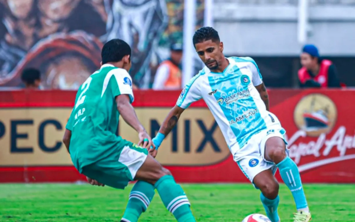 Thumbnail Berita - PSBS Biak Jadi Tim Pertama Degradasi ke Liga 2, Kalah 0-4 Lawan Persebaya