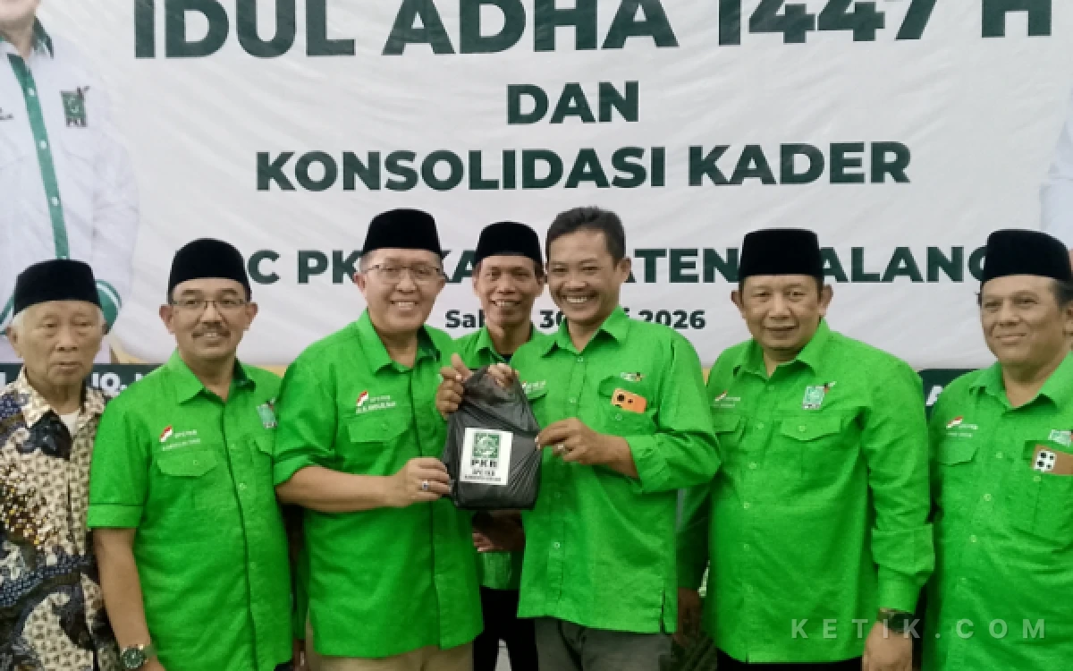 Thumbnail Berita - Terbukti Berkinerja Terbaik, Abah Kholiq Terpilih Lagi Jadi Ketua DPC PKB Kabupaten Malang
