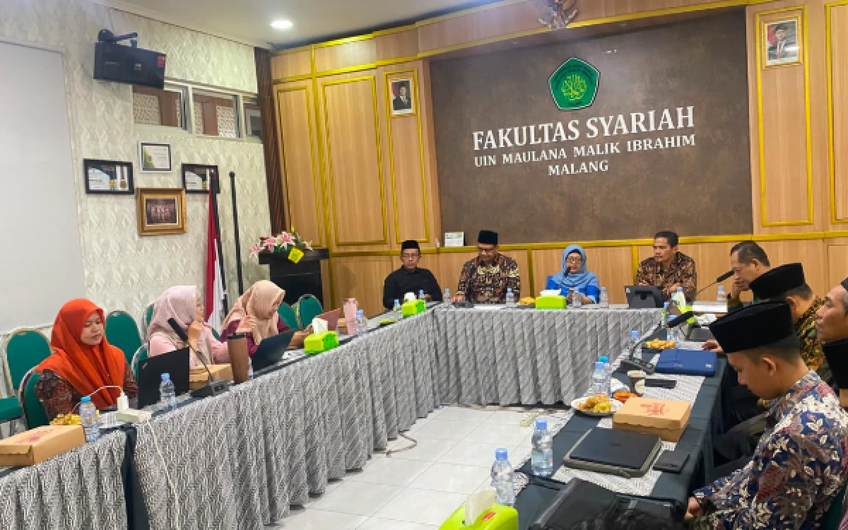 Foto Dosen Program Studi Hukum Tata Negara Fakultas Syariah UIN Malang menggelar Konsorsium Dosen dengan agenda Pembagian Rumpun Ilmu HTN 2026, Rabu, 19 Agustus 2026.