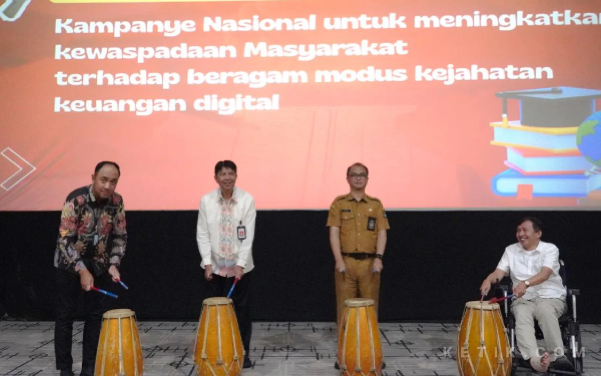 Thumbnail Berita - OJK Jabar Dorong Layanan Keuangan Ramah Disabilitas, 40 Frontliner Bank Dilatih BISINDO
